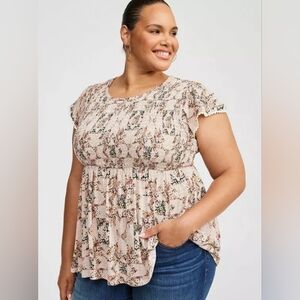 NWT Torrid Babydoll Cream Floral Blouse Size  3x
